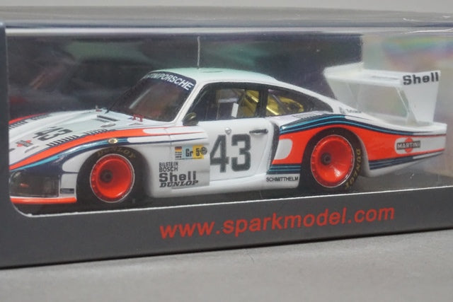 1:43 SPARK S4162 Porsche 935/78 Moby Dick No.43 Le Mans 1978 M.Schurti - R.Stommelen