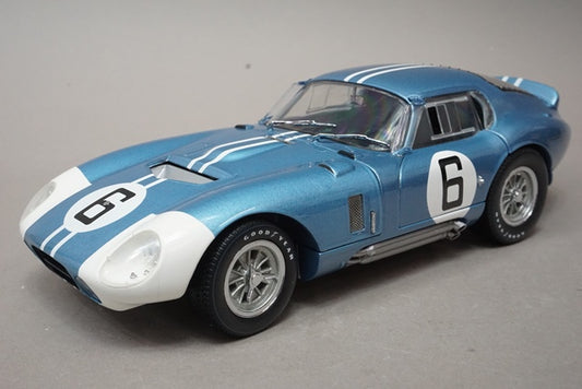 1:18 EXOTO RLG18002 Cobra Daytona Coupe Le Mans 1964 #6