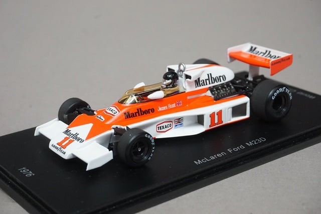 1:43 SPARK Mc-ES-1622-03 McLaren / Ford M23D 1976 World Champion #11 J.Hunt