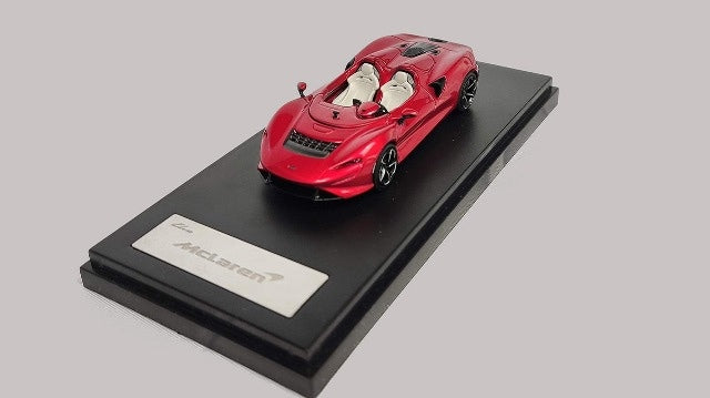 LCD 1:64 McLaren Elva Red