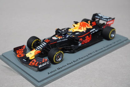 1:43 SPARK S6088 Aston Martin Red Bull Racing RB15 Austrian M.Verstappen 2019 #33