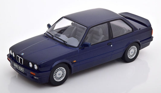 KKDC180931 KK scale 1:18 BMW 325i E30 M Paket2 1988 Dark Blue Metallic