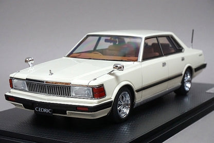 1:18 ignition model IG1461 Nissan Cedric (P430) 4door Hardtop 280E Brougham White