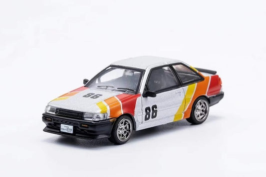 LL-009-28 DCT 1:64 Toyota Corolla Levin AE86 TRD RHD