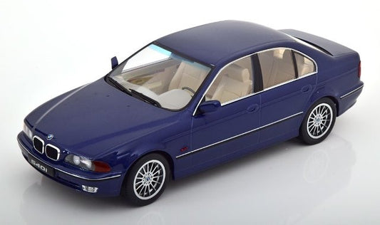 KKDC181052 KK scale 1:18 BMW 540i E39 Sedan 1995 Blue Metallic