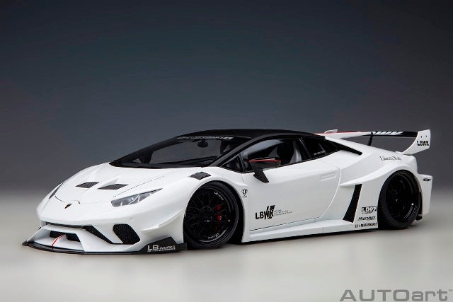 79125 AUTOart 1:18 Liberty Walk LB-Silhouette Works Lamborghini Huracan GT White