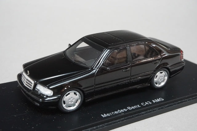 1:43 SPARK S1040 Mercedes Benz C43 AMG model car