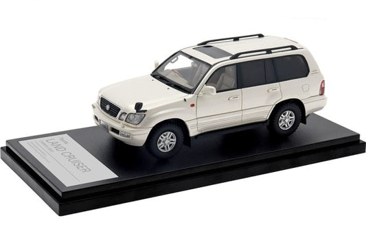 HS439WH Hi-Story 1:43 Toyota LAND CRUISER CYGNUS (2001) White Pearl Mica