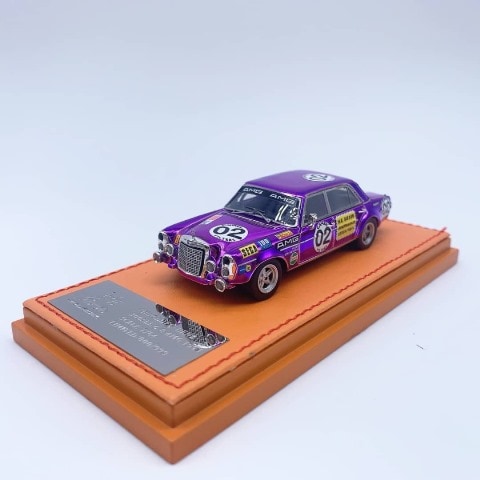 Car Demon King (CDK) 1:64 Mercedes Benz 300 SEL 6.8 AMG Chrome Purple #35