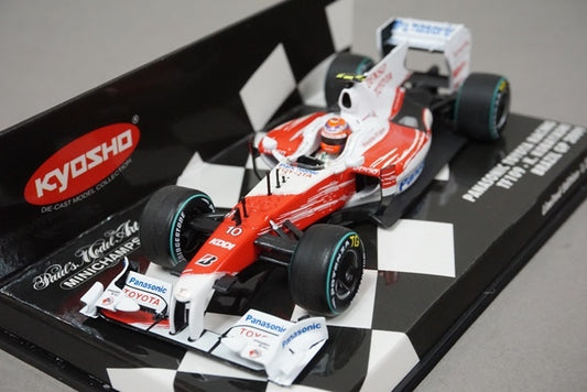 1:43 MINICHAMPS 413090410 Panasonic Toyota TF109 Brazil GP 2009 K.Kobayashi #10