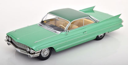 KKDC181253 KK scale 1:18 Cadillac Series 62 Coupe DeVille 1961 in Light Green Metallic/Green Metallic