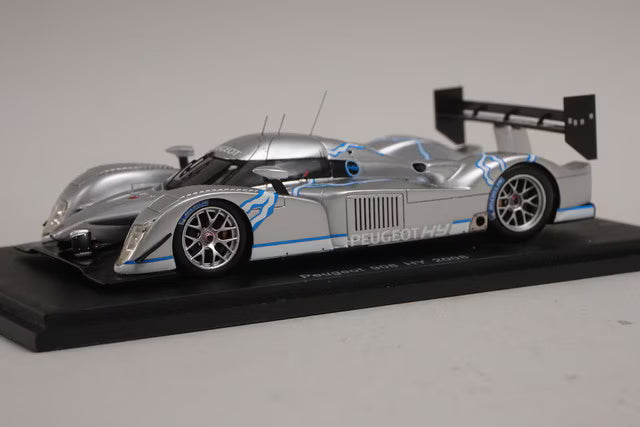 1:43 SPARK S1282 Peugeot 908 HDI FAP Hybrid 2008
