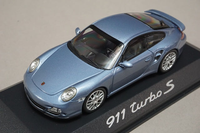 1:43 MINICHAMPS WAP0200120A Dealer special order Porsche 911 Turbo S