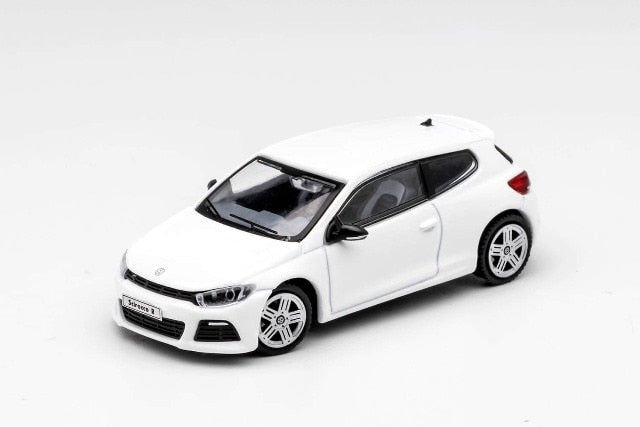 KS-037-266 GCD Gaincorp Products 1:64 VW Volks Wagen Scirocco R White