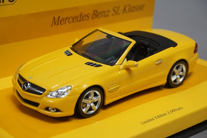 1:43 MINICHAMPS 436037530 Mercedes-Benz SL-Klasse (R230) 2008 Linea Giallo No.3