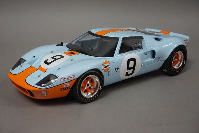 1:18 SPARK 18LM68 Ford GT 40 Le Mans Winner 1968 #9