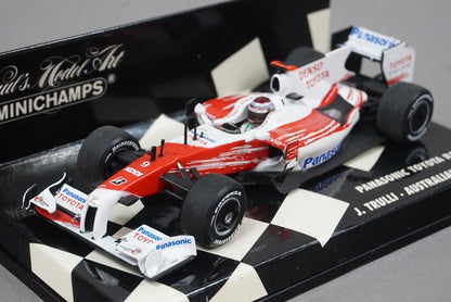 1:43 MINICHAMPS 400090009 Panasonic Toyota Racing Australia GP 2009 #9