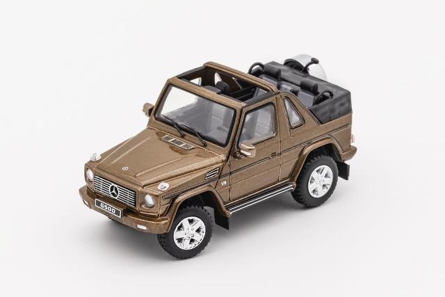 KS-070-389 GCD Gaincorp Products 1:64 Mercedes Benz G500 Convertible LHD Brown