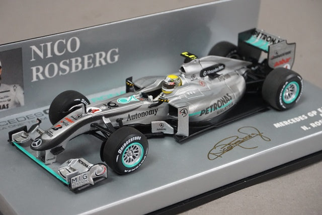 1:43 MINICHAMPS 410100004 Mercedes GP F1 Team MGP W01 2010 #4 N.Rosberg