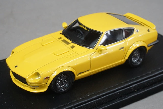 1:43 ignition model IG0187 Nissan Fairlady Z (S30) Yellow