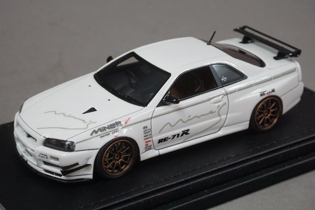 1:43 ignition model IG1817 Nissan Skyline GT-R Mine's (R34) White