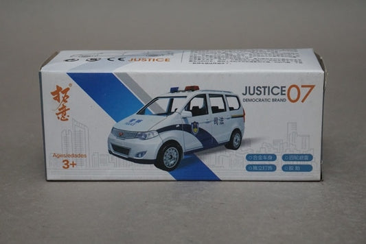 7 拓意 XCARTOYS 1:64 SAIC-GM-Wuling Automobile SGMW JUSTICE (Chinese Police) Diecast