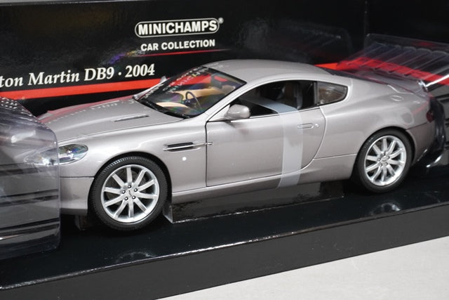 1:18 MINICHAMPS 150137320 Aston Martin DB9 2004 Silver