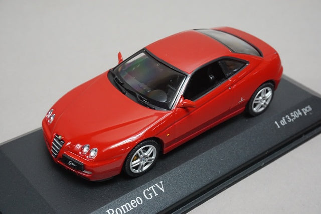 1:43 MINICHAMPS 400120301 Alfa Romeo GTV 2004 Red