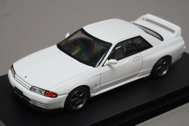 1:43 HPI 8158 Nissan Skyline GT-R (R32) Crystal White