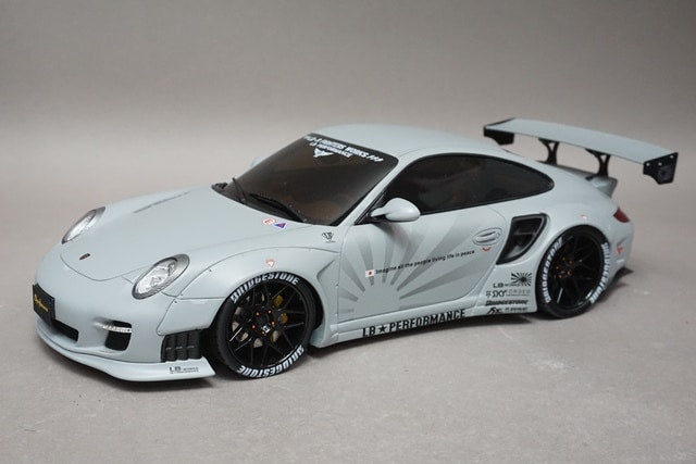 1:18 GT Spirit GTS126 LB Performance 997 Matte Grey