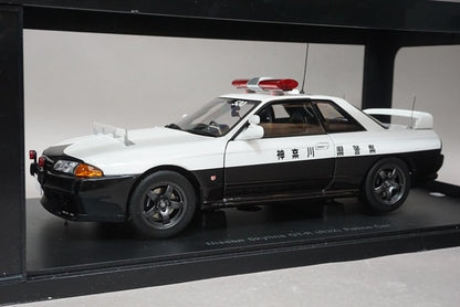 1:18 AUTOART 77364 Nissan Skyline GTR R32 Kanagawa Prefectural Police Car