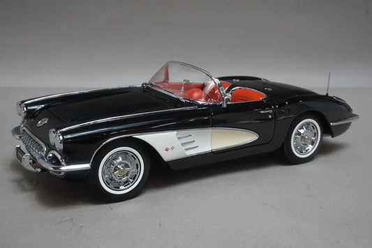 1:18 AUTOart 71142 Chevrolet Corvette 1959 Black model car