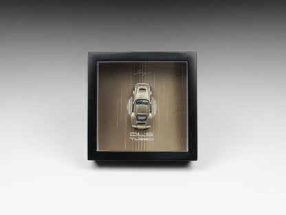 FY64042 Finclassically 1:64 Singer DLS Turbo Golden Frame Type