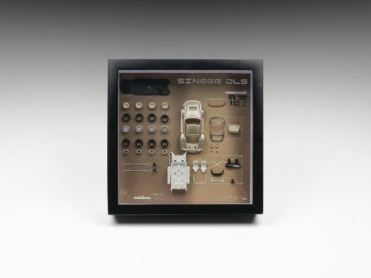 FY64043 Finclassically 1:64 Singer DLS Turbo Golden Parts Display Frame