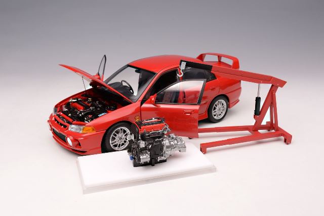 M84004 MOTORHELIX 1:18 Scale Mitsubishi Lancer Evolution IV. Palma Red