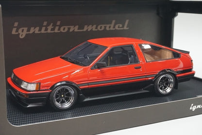 1:18 ignition model IG0545 Toyota Corolla Levin (AE86) 3door GT Apex Red/Black