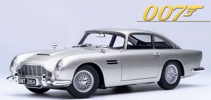 70296 AUTOart 1:18 Aston Martin DB5 "Goldfinger" Bond Car