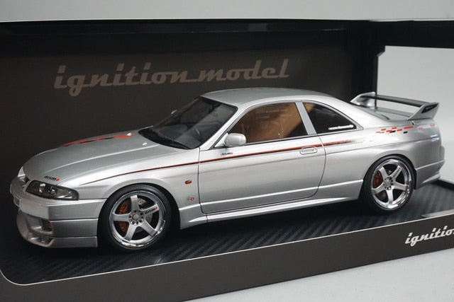 1:18 ignition model IG1840 Nissan Skyline GT-R (BCNR33) V-spec Silver