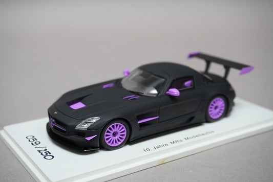 1:43 SPARK MRS002 Mercedes Benz 10 Jahre MRs Modellautos Black Bra/Purple