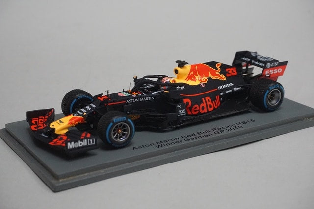 1:43 SPARK S6093 Aston Martin Red Bull Racing RB15 German GP Winner 2019 #33