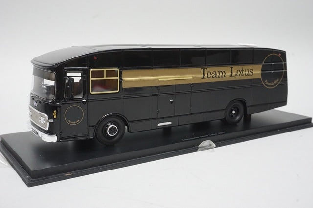 1:43 SPARK S0288 Lotus Transporter 1972 JPS model car