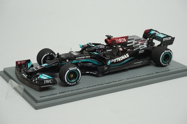 1:43 SPARK S7660 Mercedes-AMG PETRONAS F1 Team W12 E Performance Bahrain GP 2021 #44