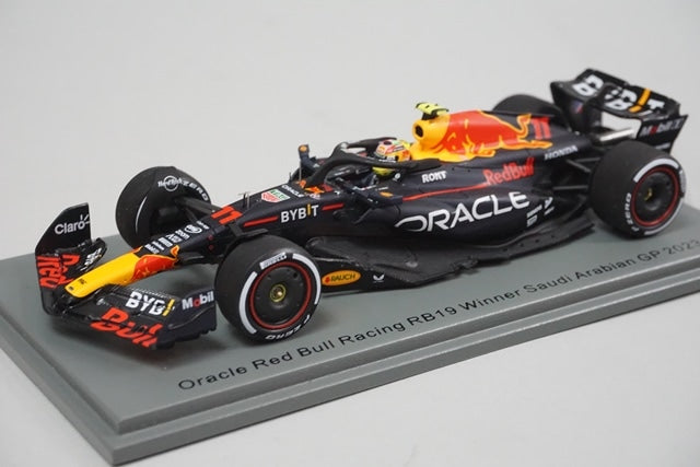 1:43 SPARK S8570 Oracle Red Bull Racing RB19 Saudi Arabia GP Winner 2023 #11 Sergio Perez