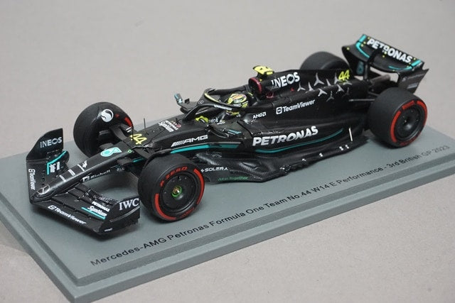 1:43 SPARK S8590 Mercedes-AMG Petronas F1 Team W14 E-Performance British GP 3rd 2023 #44 L. Hamilton model car