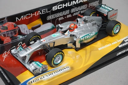 1:43 MINICHAMPS 413120177 Mercedes-AMG Petronas F1 Team Show Car 2012 #7 M. Schumacher model car
