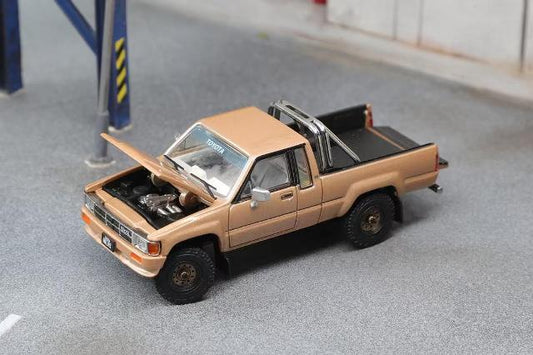 [ Pre-order ] KS-062-516 GCD Gaincorp Products 1:64 Toyota Hilux 1985 Toyota HILUX SR5 Gold (LHD)