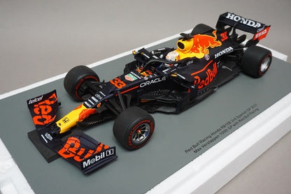 1:18 Spark 18S593 Red Bull Racing Honda RB16 Spanish GP 2nd 2021 #33 M.Verstappen