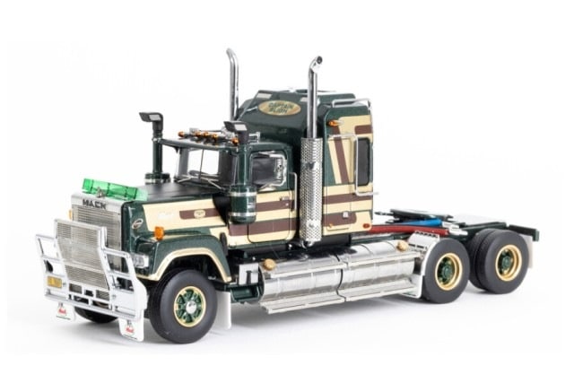 Z88010 WSI 1:50 Drake MACK BICENTENNIAL SUPER-LINER CAPTAIN BLIGH model car