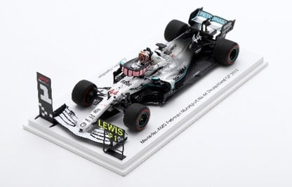 [ Pre-order ] SP606 Spark Real Win Custom 1:43 Mercedes-AMG Petronas Motorsport F1 W10 EQ Power+ Pole Position German GP 2019 #44 L. Hamilton