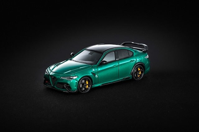 MH64009MG MOTORHELIX 1:64 Alfa Romeo Giulia GTAm Montreal Green model car